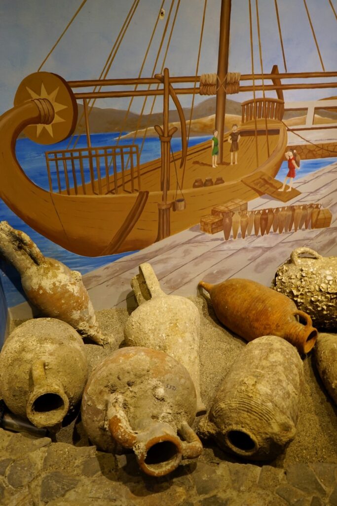 Fethiye Müzesi: Kıyı denizciliği gelişir, deniz ticareti önem kazanır.