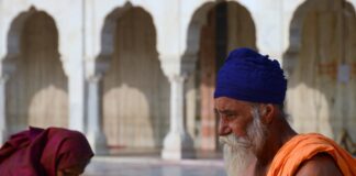 HİNDİSTAN NOTLARI 9 – TAPINAKLAR – GÖKHAN KORKMAZGİL