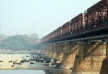 HİNDİSTAN NOTLARI 12 – YAMUNA NEHRİ – GÖKHAN KORKMAZGİL