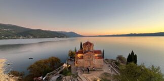 NELER ÇEKTİM NELER / OHRİ GÜNLERİ – STRUGA GECELERİ ve YAĞMURDAN ÖNCE FİLMİ – METİN DENİZMEN